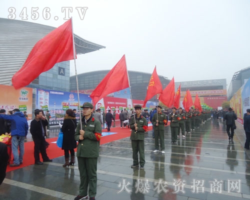 �ഺ����Ļ𱬈F(tu��n)�(du��)�˕r(sh��)�˿���������(m��ng)�뱼��ɹ��ı˰�