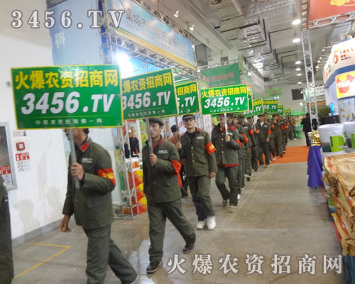 �ڻ𱬈F(tu��n)꠵�Ŭ�����Aȡ���ڻ��˵Ą���֮��