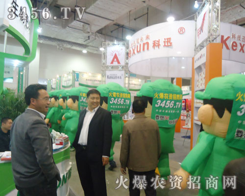 ��ͨ��ģ��չ��(hu��)�F(xi��n)������չʾ������`��