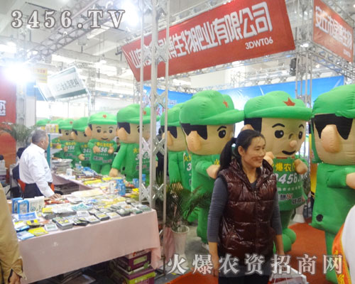 ��ͨ��ģ������(zh��n)ʿ������M�����ŵĸɄ�