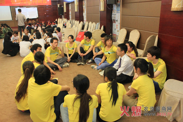 ���r�����҂����L(f��ng)��ͬ���Ŀ