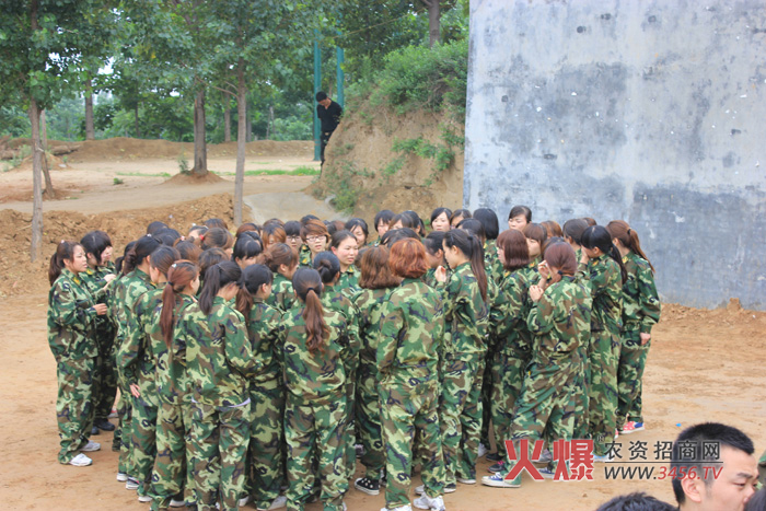 �҂���һ����