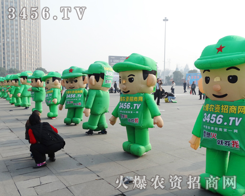 �������F(tu��n)�(du��)�q�����ɫ������չ��(hu��)��һ����һ�������