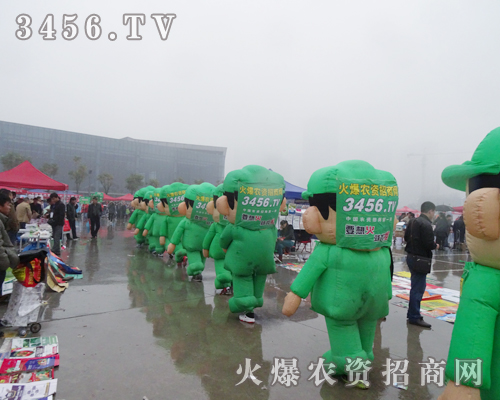 �𱬾Gɫ܊�b�����(du��)�� ����Ӣ�l(f��) ����ǰ�M(j��n)