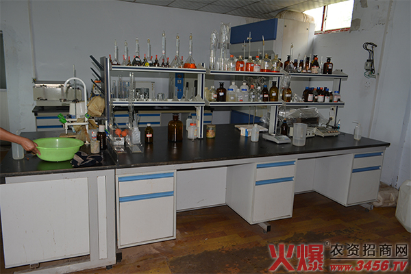 ���ݽ������ﻯ�����޹�˾