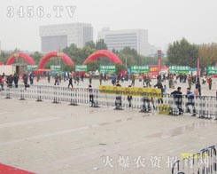 �𱬈F�������ֲ�����ϵ����c