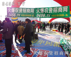 �𱬈F(tu��n)�(du��)����ĳ���M������[���Լ��Ľ�ɫ