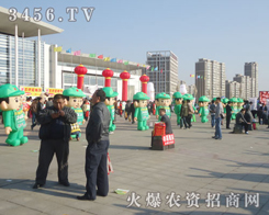 ɽ�|ֲ�����ĬF(xi��n)����һƬ�𱬵ľGɫ