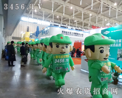 �ó��Լ����Є�(d��ng)��(l��i)ƴ��