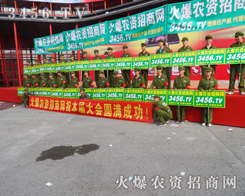 �𱬾Gɫ܊�b׌�𱬵ĶȂ��ø��