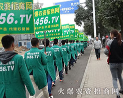 ������Ⱥ�F(tu��n)�Y(ji��)һ�ĵđ�(zh��n)ʿ�����ց���