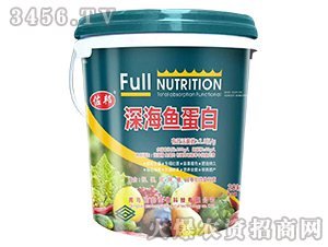 ��~����-����