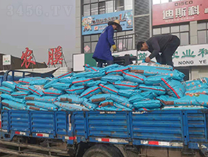 �ɿ����w��ˮ�ܷʰl(f��)؛�D